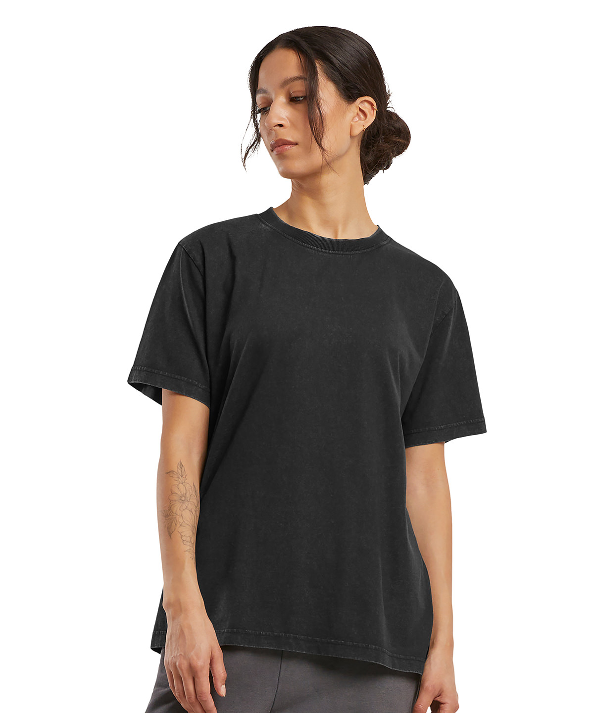 Women?s vintage everyday tee