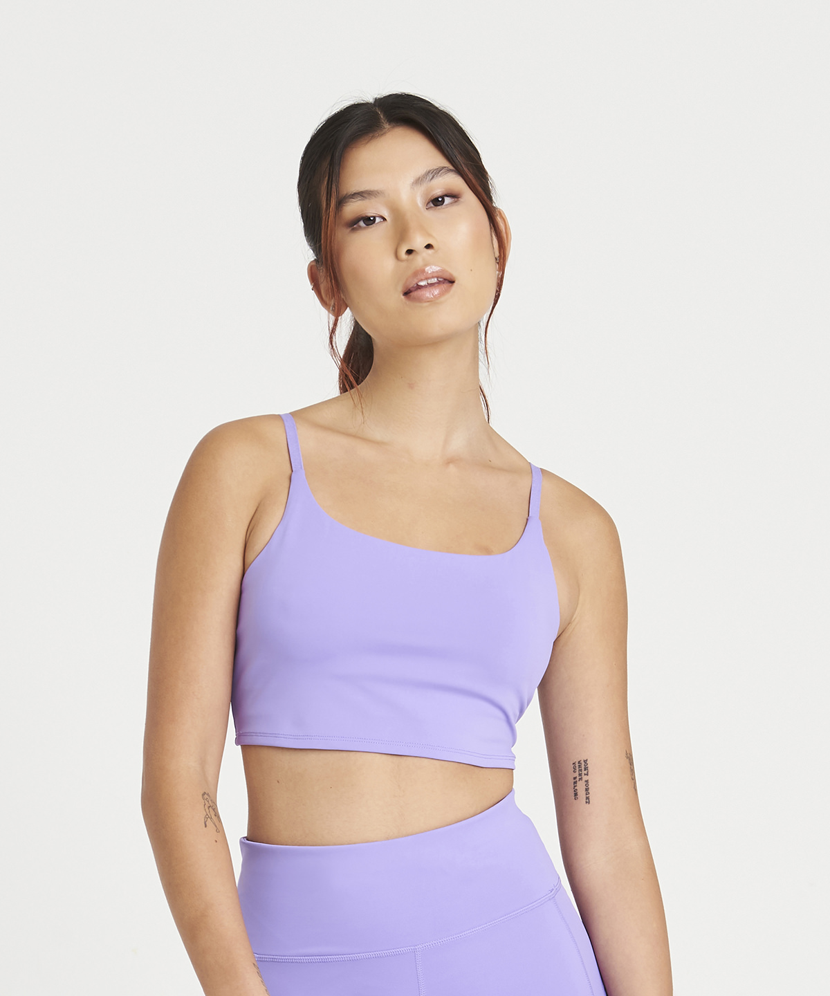 Women?s recycled tech sports bra
