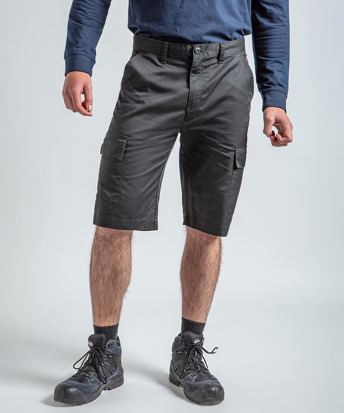 Pro cargo shorts